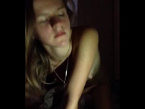 ❤️ Unha rapaza masturbanse e corre ❤️ Porno en nós ❌️